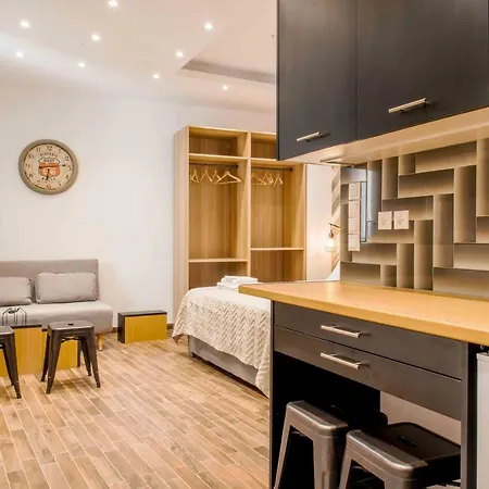 Electra & Myrto Apartment